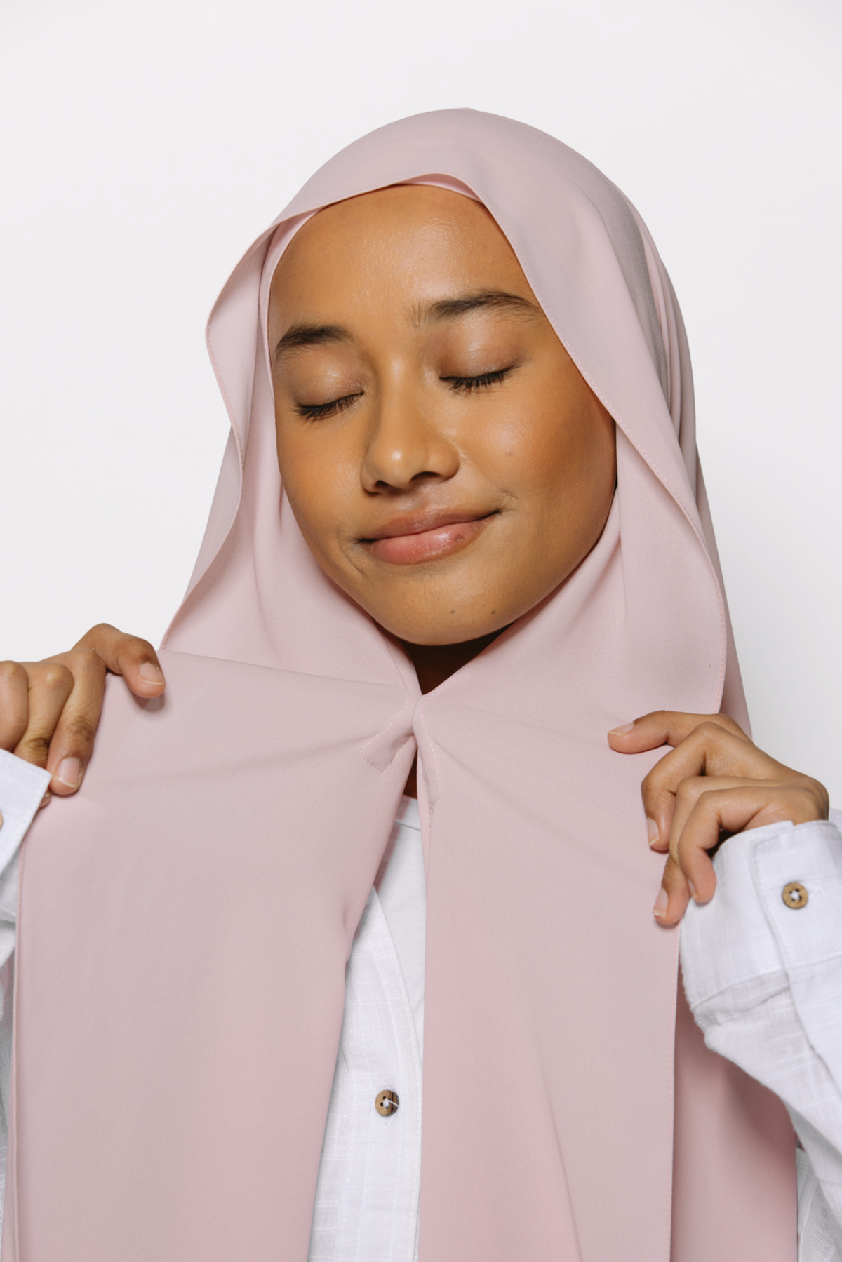 Musk — Instant Chiffon Hijab with Built-in Magnets