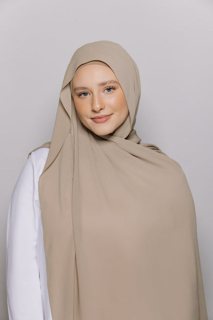 Latte — Instant Crinkle Chiffon Hijab with Built-in Magnets