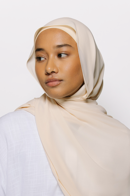 Shell — Instant Chiffon Hijab with Built-in Magnets