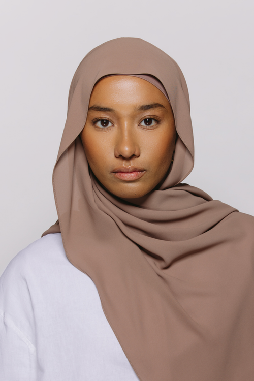 Lina — Instant Chiffon Hijab with Built-in Magnets