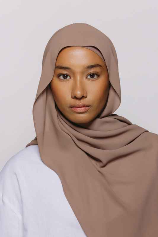 Lina — Instant Chiffon Hijab with Built-in Magnets