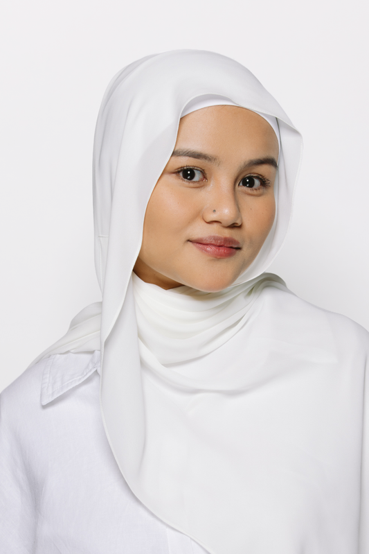 White — Instant Chiffon Hijab with Built-in Magnets